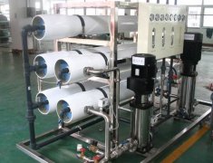 化妝品、精細化工行業用水制取設備
